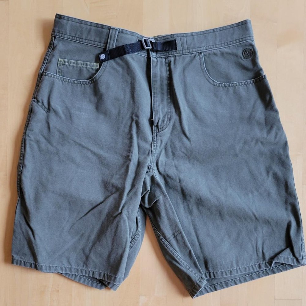 North Face Climbing Shorts - Men's 34"